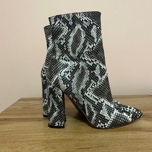 Pretty Little Thing Faux Snakeskin Boots